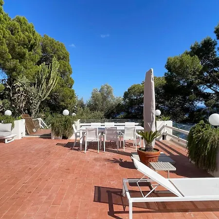 Grazia Villa Capri